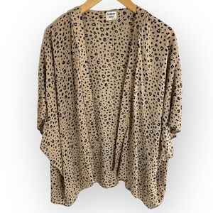 ARITZIA SUNDAY BEST Kimono Cardigan Beach Cover Up Festival‎ size Medium Top